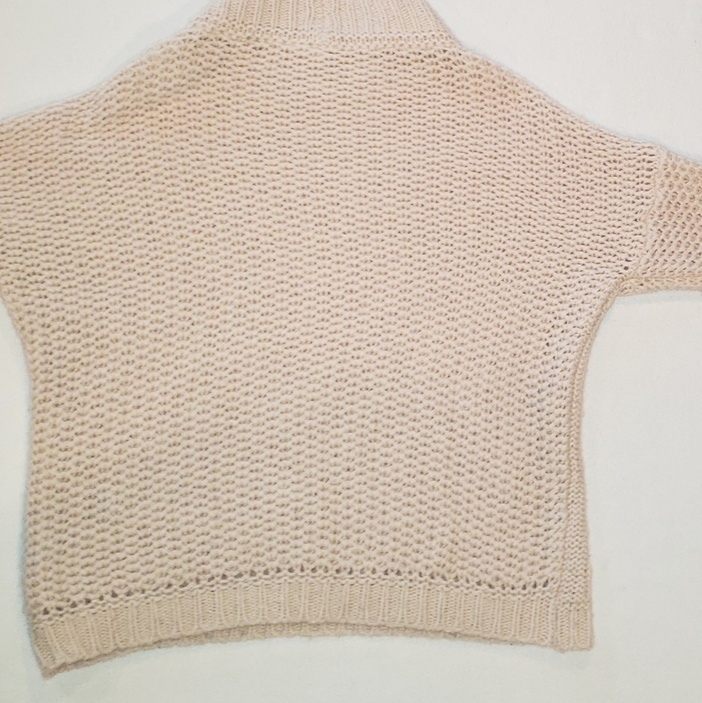 Decjuba womens sweater